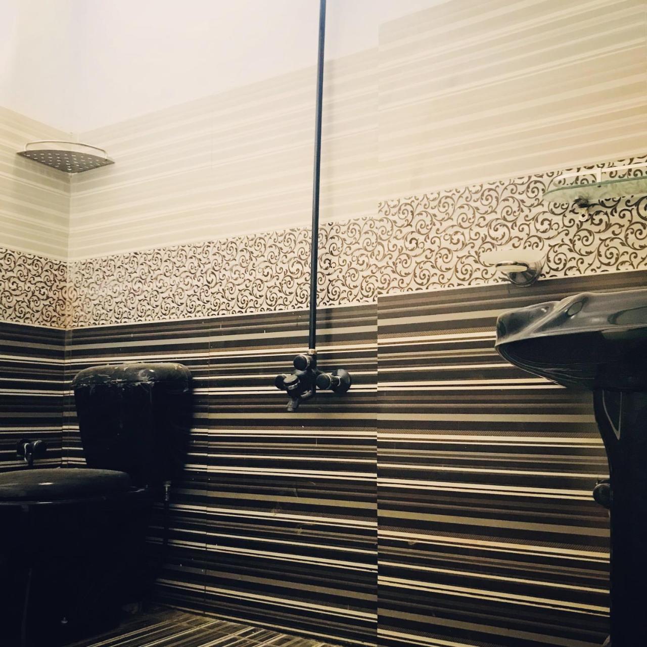 Hotel Second Home 카라치 외부 사진