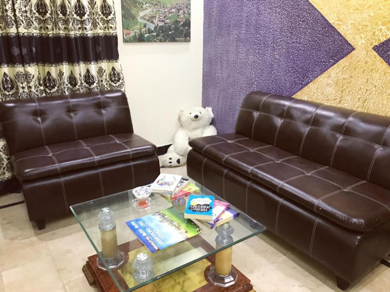 Hotel Second Home 카라치 외부 사진